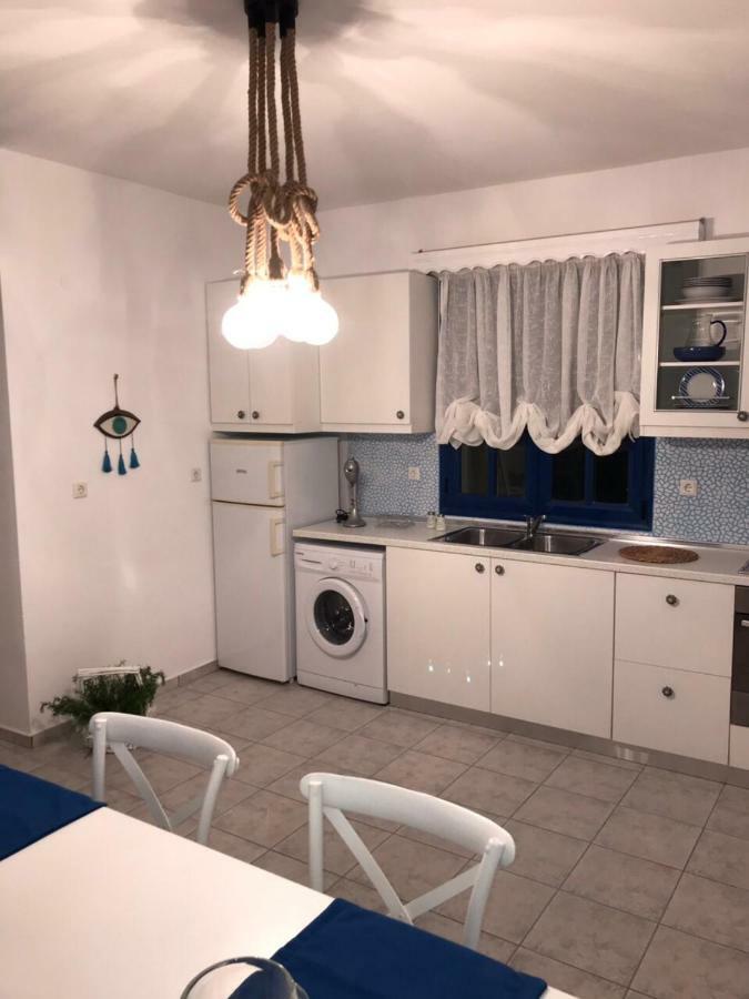 Livadia  Estella'S House מראה חיצוני תמונה