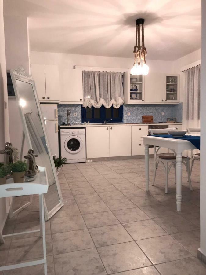 Livadia  Estella'S House מראה חיצוני תמונה
